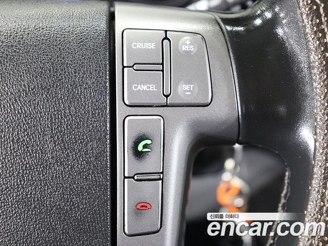 Hyundai Starex 2017 — photo 12