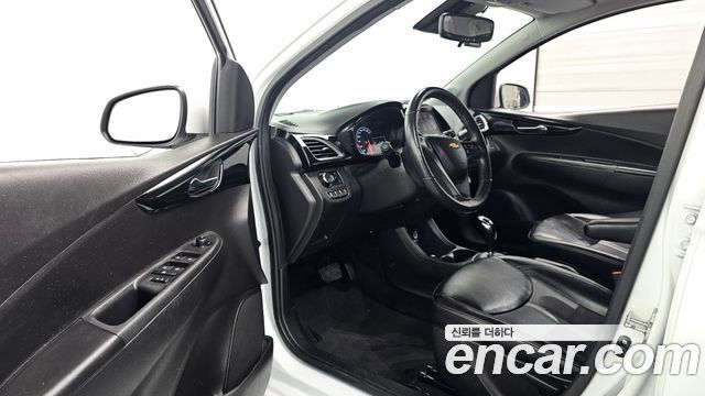 Chevrolet Korea Spark 2019 — photo 13