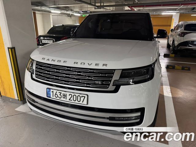 Land Rover Range Rover 2023 — photo 1