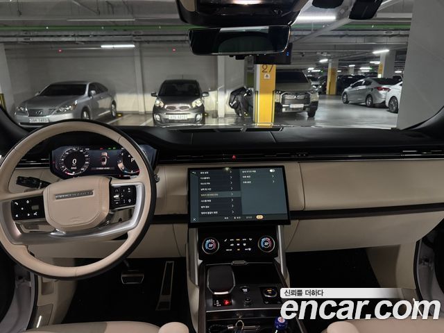 Land Rover Range Rover 2023 — photo 4