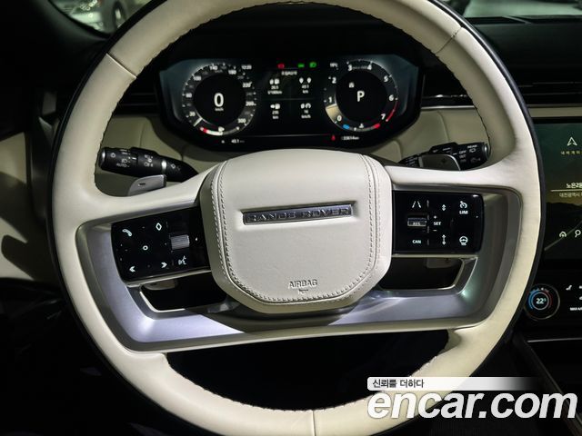 Land Rover Range Rover 2023 — photo 7