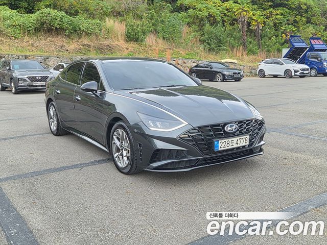 Hyundai Sonata 2022 — photo 2