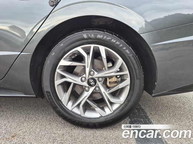 Hyundai Sonata 2022 — photo 7