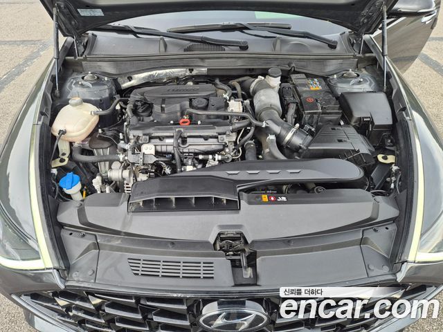 Hyundai Sonata 2022 — photo 8