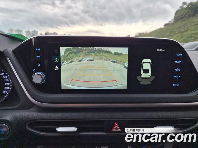 Hyundai Sonata 2022 — photo 11