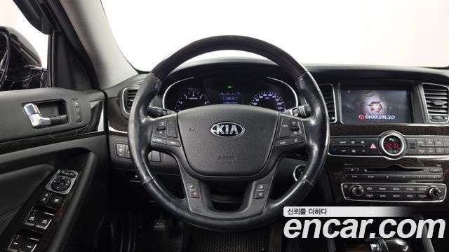 Kia K7 2013 — photo 13