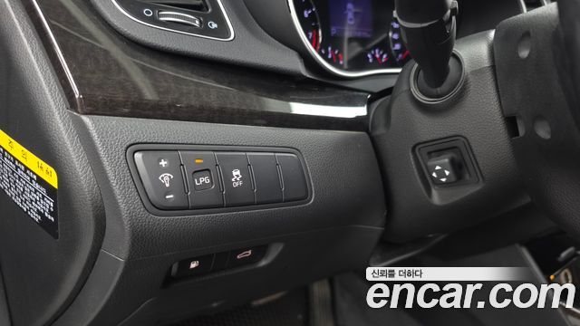 Kia K7 2013 — photo 16