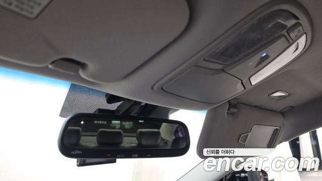 Kia K7 2013 — photo 17