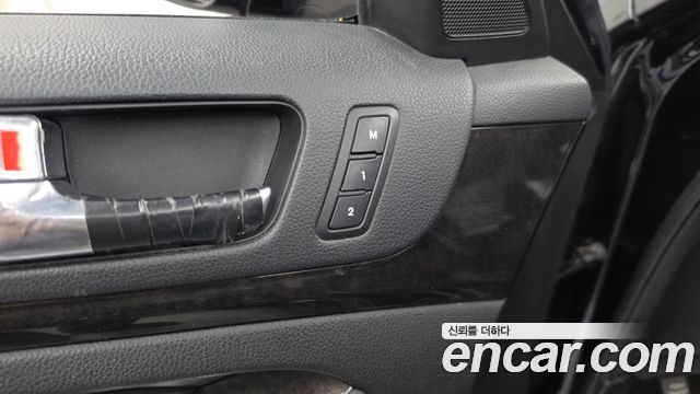 Kia K7 2013 — photo 18