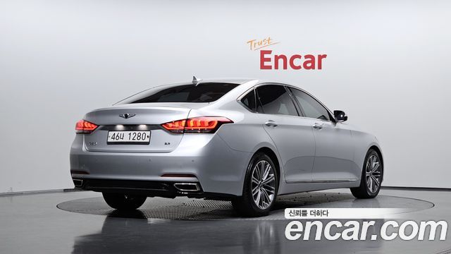 Genesis G80 2018 — photo 2