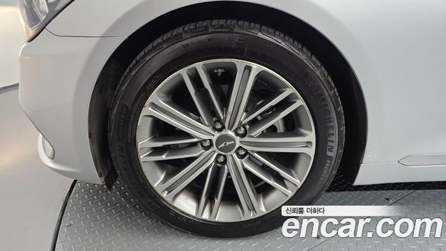 Genesis G80 2018 — photo 5