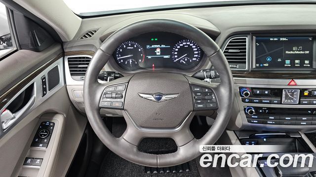 Genesis G80 2018 — photo 19