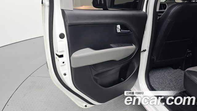 Kia RAY 2022 — photo 15