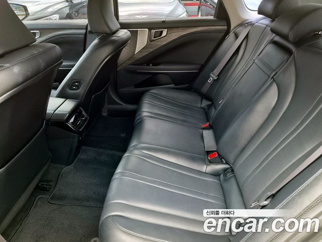 Kia K8 2022 — photo 12
