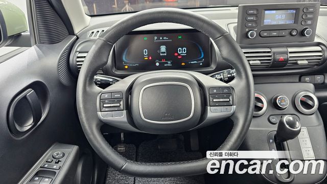 Hyundai Casper 2024 — photo 19