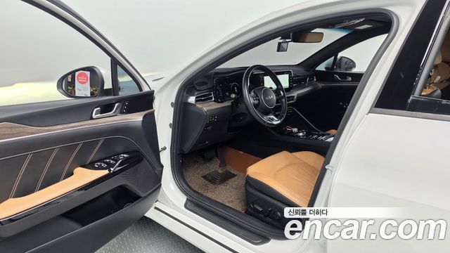 Kia K5 2022 — photo 10