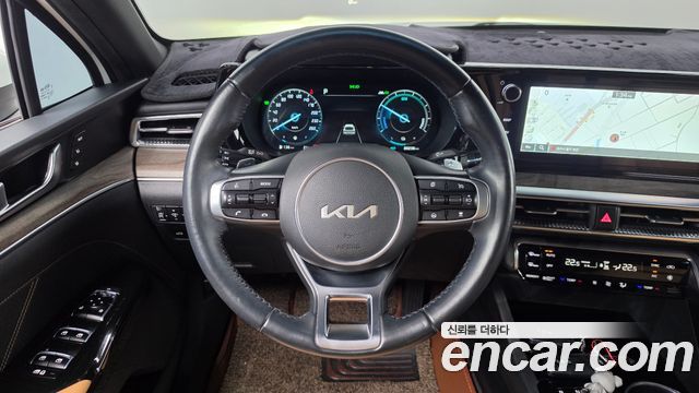 Kia K5 2022 — photo 12