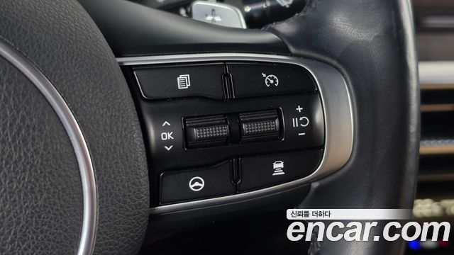 Kia K5 2022 — photo 13