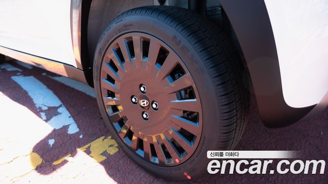 Hyundai Casper 2027 — photo 16