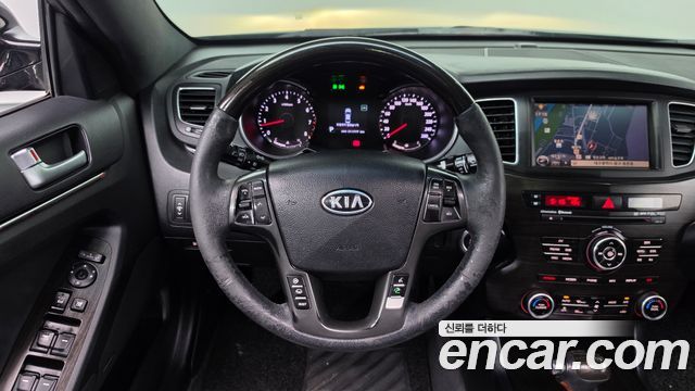 Kia K7 2012 — photo 12