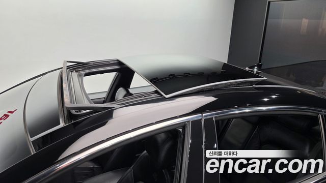 Kia K7 2012 — photo 17