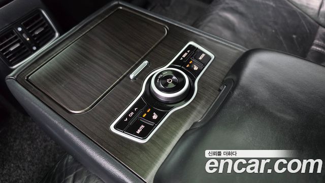 Kia K7 2012 — photo 19