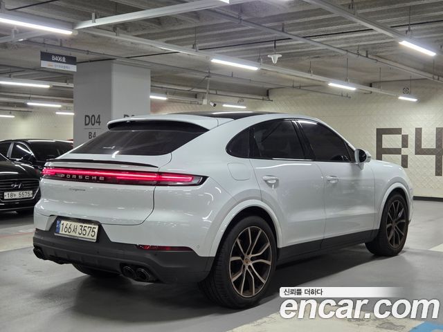 Porsche Cayenne 2024 — photo 4