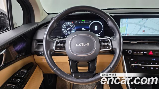 Kia Canival 2022 — photo 18