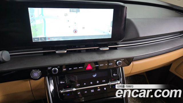Kia Canival 2022 — photo 19