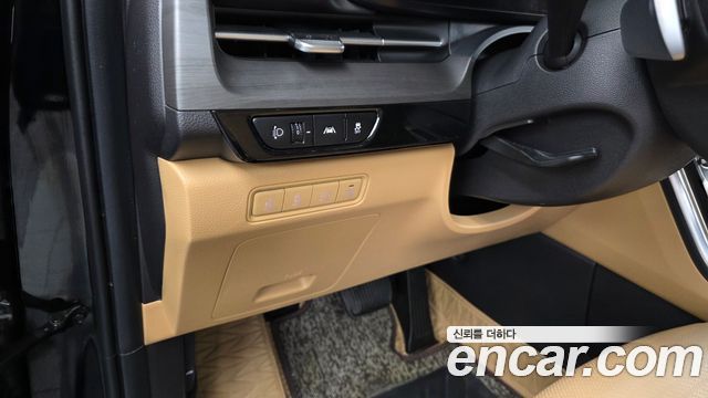 Kia Canival 2022 — photo 24