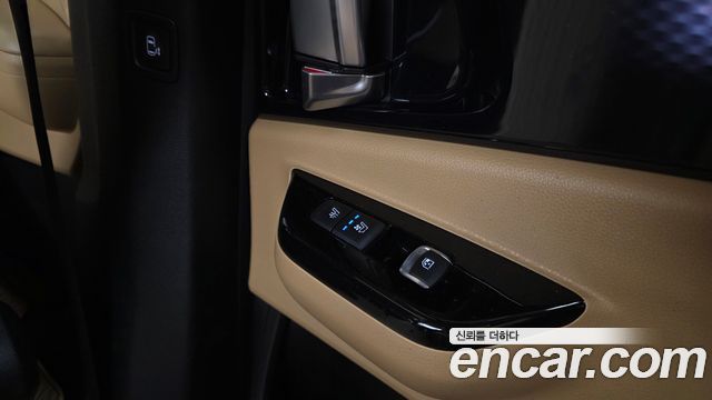Kia Canival 2022 — photo 25