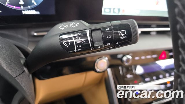 Kia Canival 2022 — photo 29