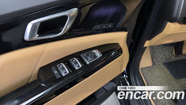 Kia Canival 2022 — photo 32