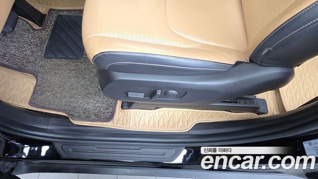 Kia Canival 2022 — photo 34