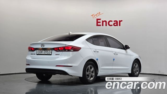 Hyundai AVANTE 2016 — photo 2