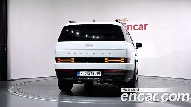 Hyundai Santafe 2025 — photo 4