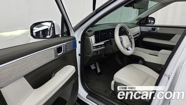 Hyundai Santafe 2025 — photo 13