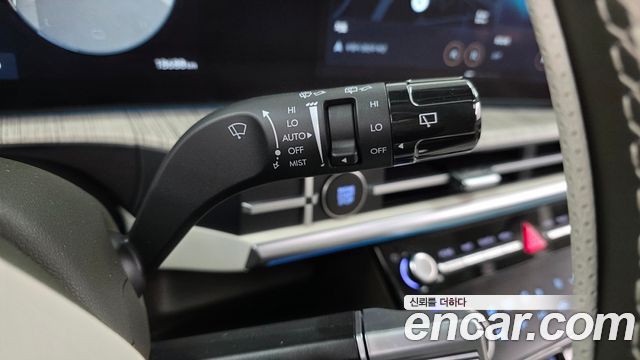 Hyundai Santafe 2025 — photo 27
