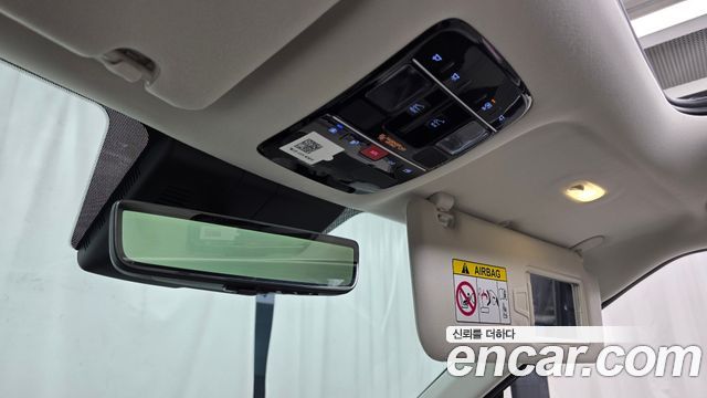 Hyundai Santafe 2025 — photo 29