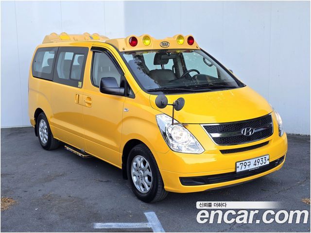 Hyundai Starex 2015 — photo 3