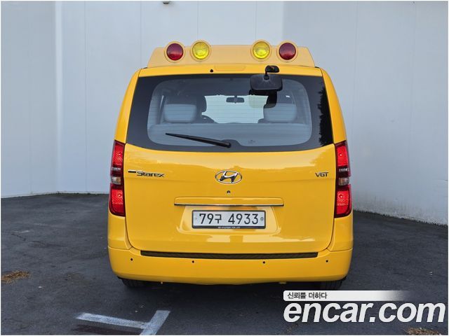Hyundai Starex 2015 — photo 4