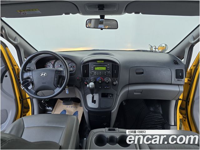 Hyundai Starex 2015 — photo 8