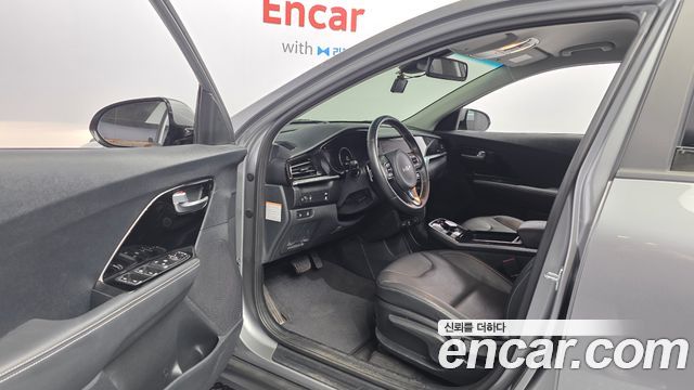 Kia Niro 2022 — photo 13