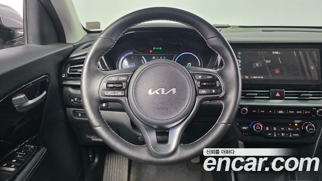 Kia Niro 2022 — photo 19