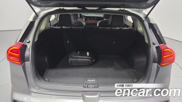Kia Niro 2022 — photo 26