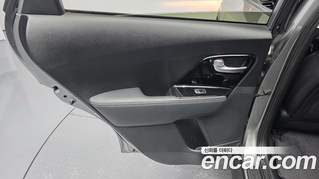Kia Niro 2022 — photo 15