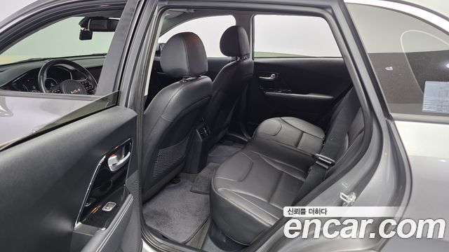Kia Niro 2022 — photo 16