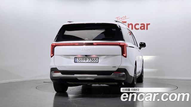 Kia Canival 2025 — photo 4