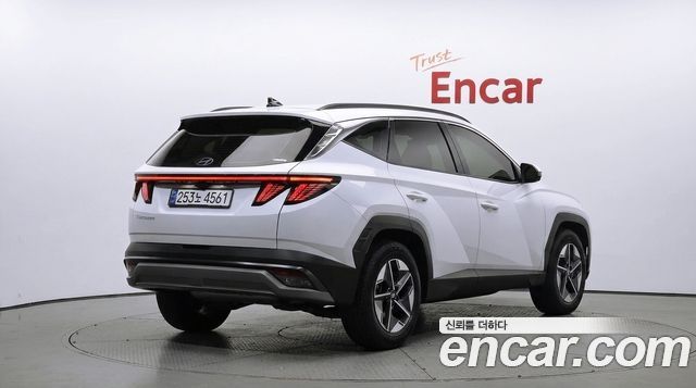 Hyundai Tucson 2025 — photo 2
