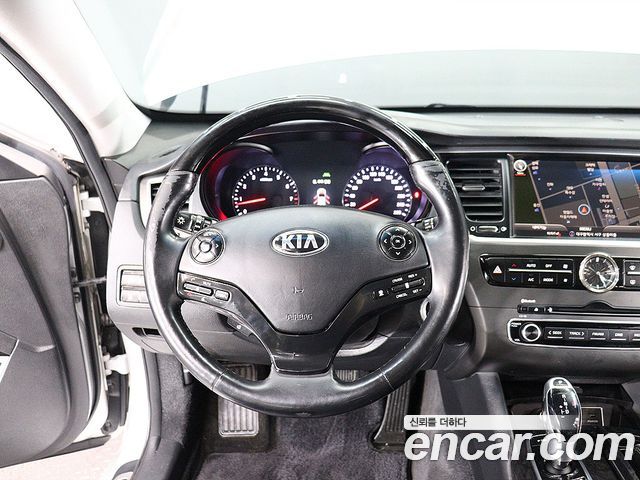 Kia K9 2014 — photo 13